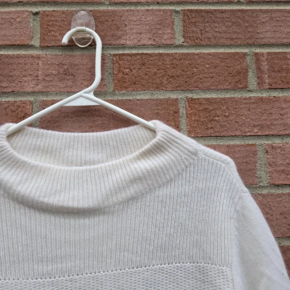 Talbots Cashmere Boat Neck Cream Ivory Sweater Medium - Picture 4 of 6